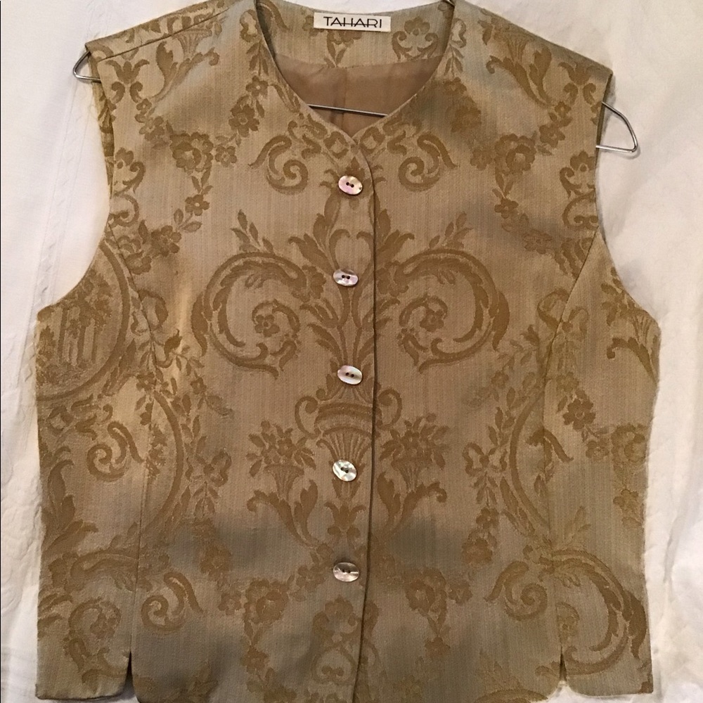 TAHARI :Fleur-De-lis design Champagne Gold VEST